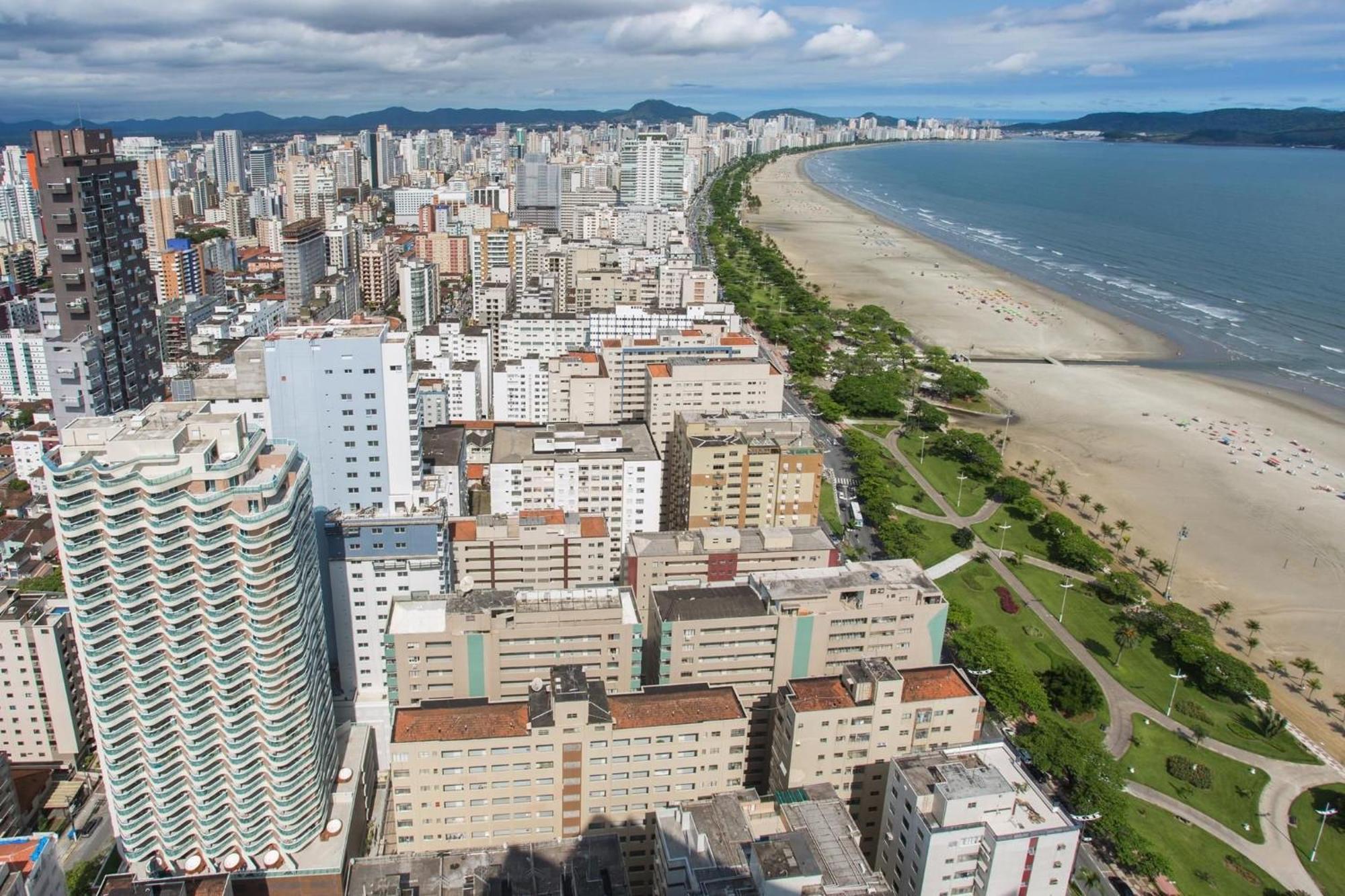 Apartment Residencial Estanconfor Com Vista Mar 2 Ac E Garagem *